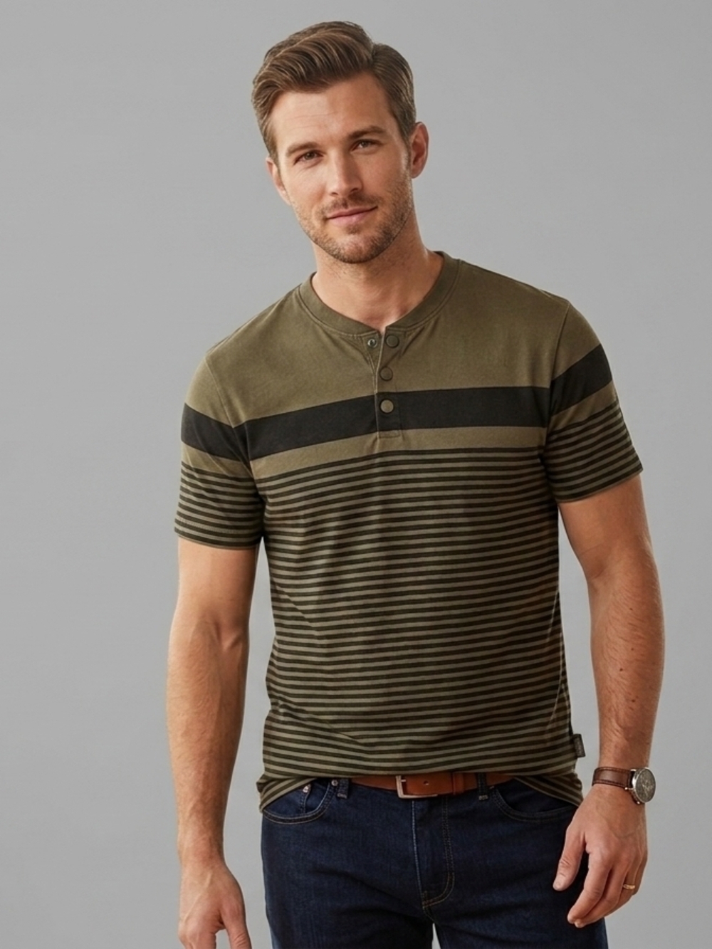 GUESS Olive Green Striped Henley Neck Short Sleeve Men Tee Shirt  XS Y2K Casual